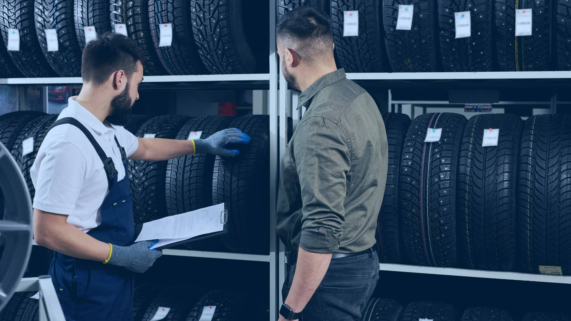 Filo lastik deposu raf ve mevsimlik set stok yönetimi